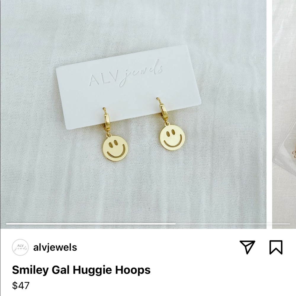 Smiley face huggie hoops, gold